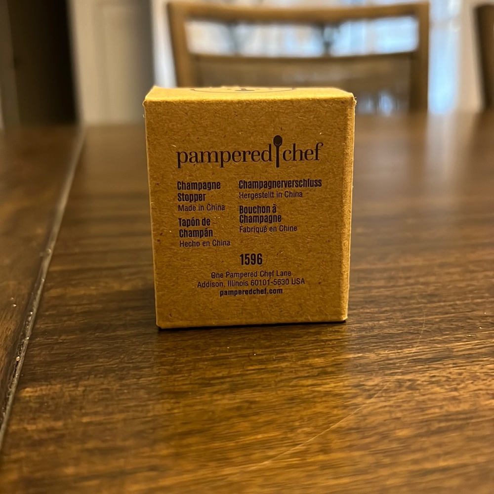 Pampered Chef champagne stopper